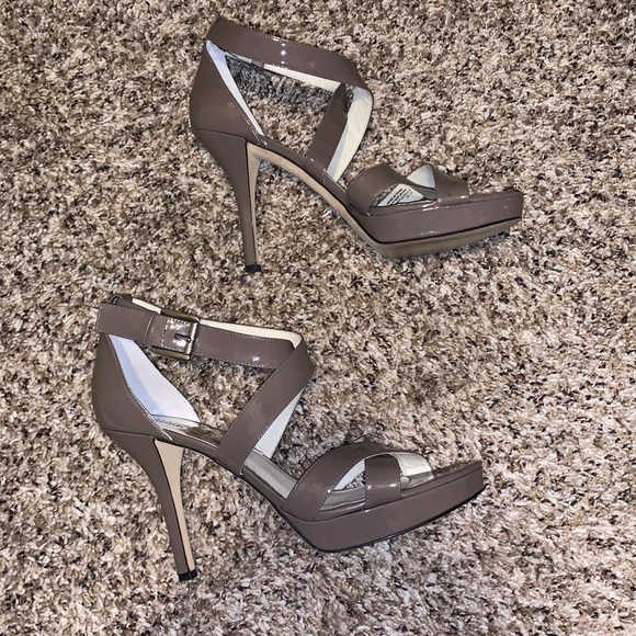 Like New Michael Kors strappy heels - Picture 2 of 4